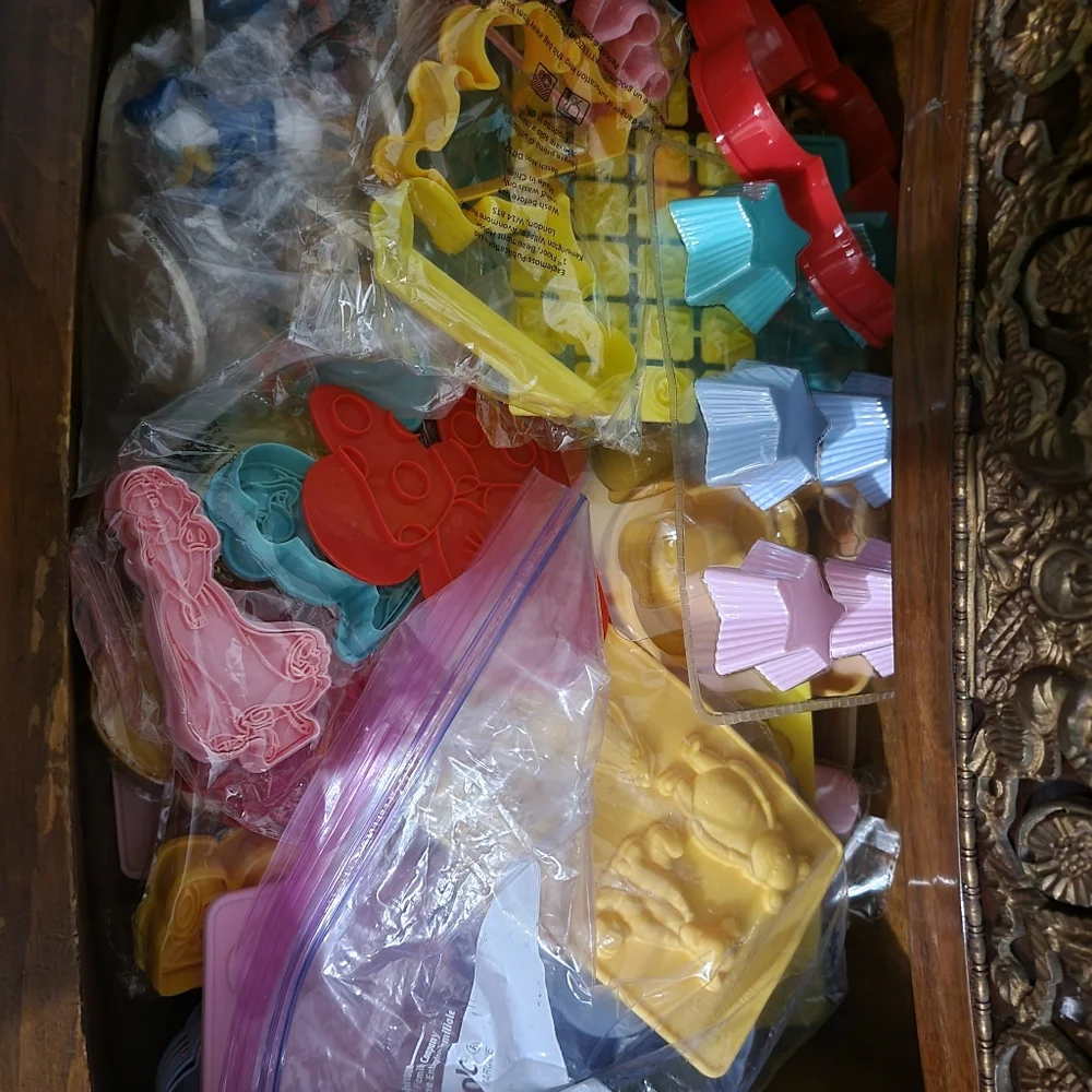 Disney molds cutters